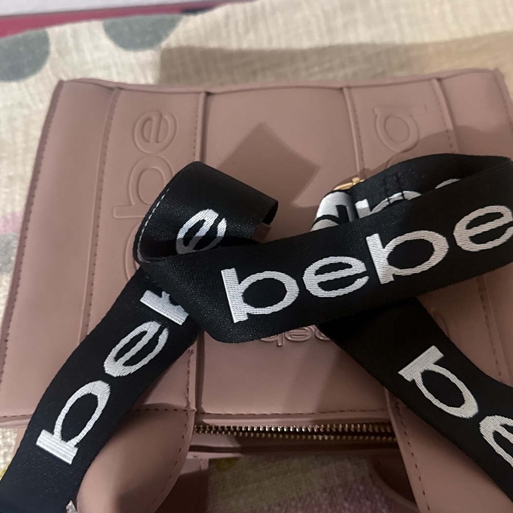 New Bebe Mini Hana Satchel Crossbody/handheld bag - blush color - Picture 7 of 7